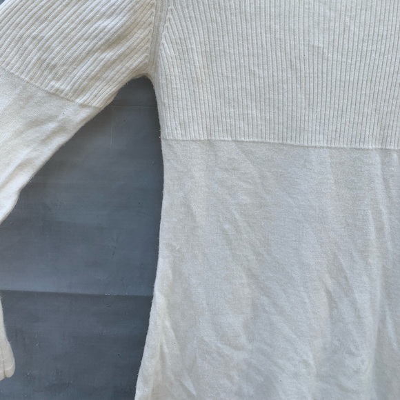 Xl Contact min sweater dress.  Cream - Picture 5 of 6